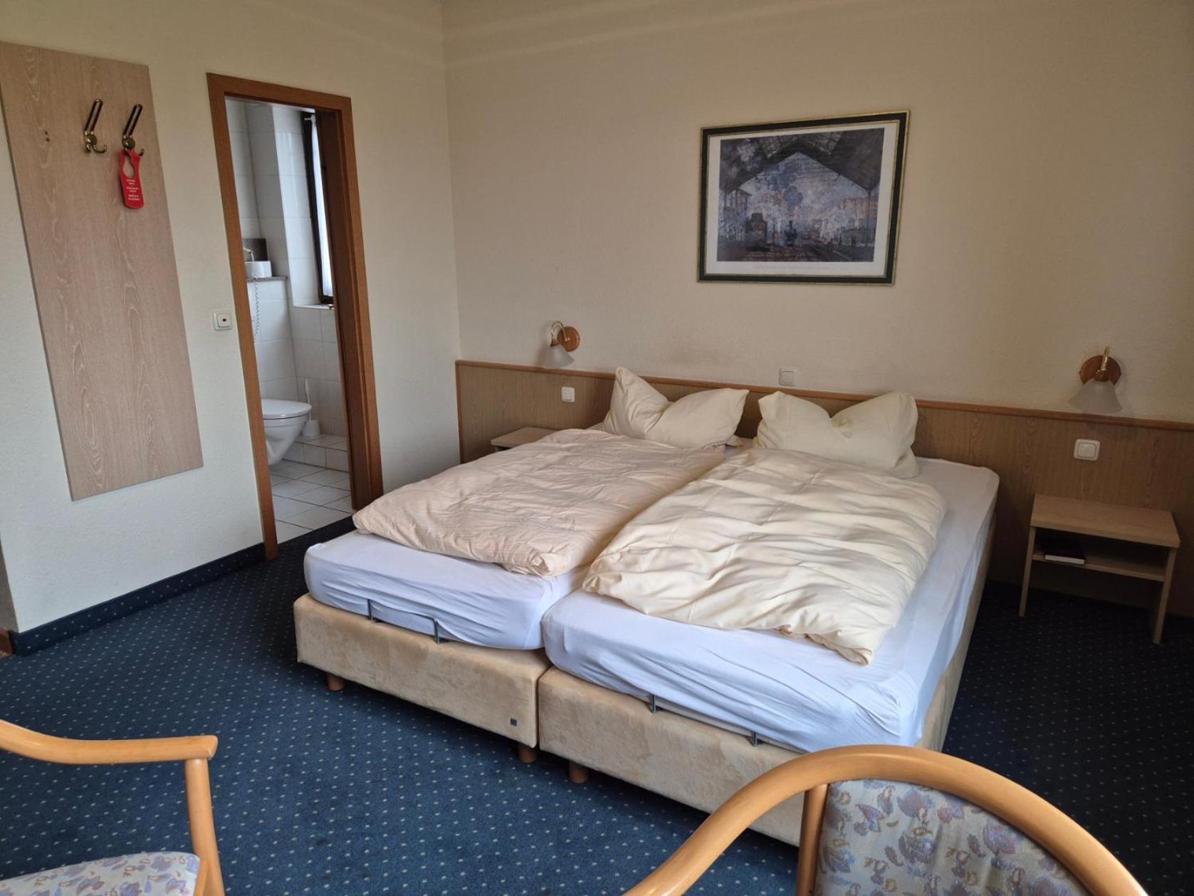 Hotel Zur Waage 바트 뮌스터아이펠 외부 사진